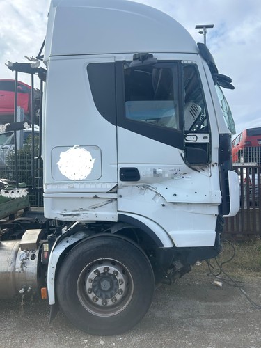 Ricambi usati camion - ricambi,